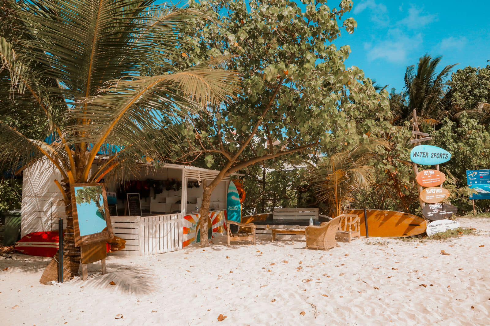 Thulusdhoo Day-cation