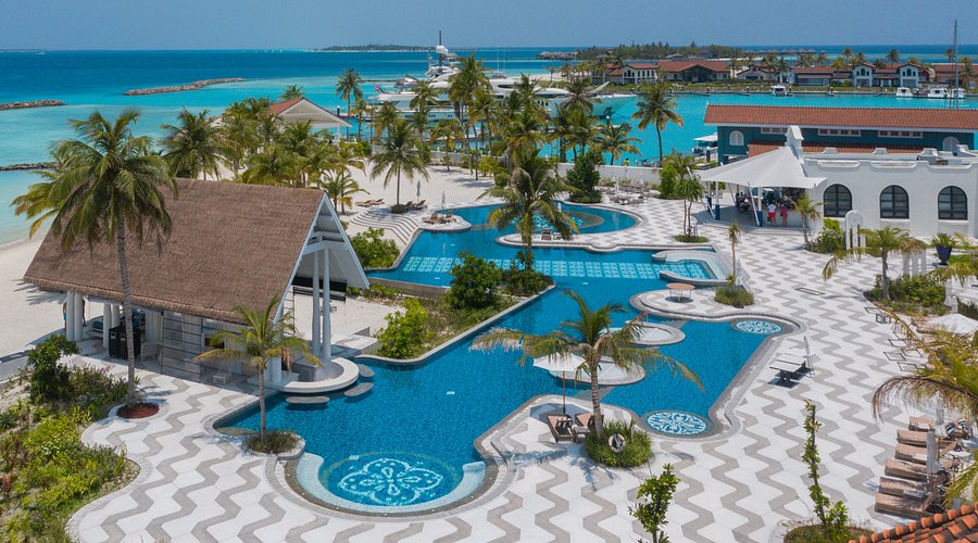 Crossroads Marina Tour